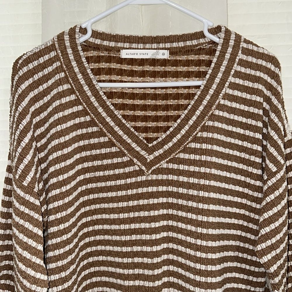 ALTAR’D STATE XS White Tan Soft Striped Kameron Urban Ribbed V-Neck Tunic Top - Picture 10 of 16